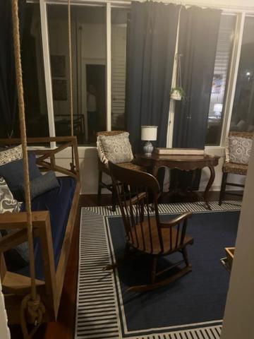 Jenny'S Downtown Hideaway Bed And Breakfast ลอเรล ภายนอก รูปภาพ