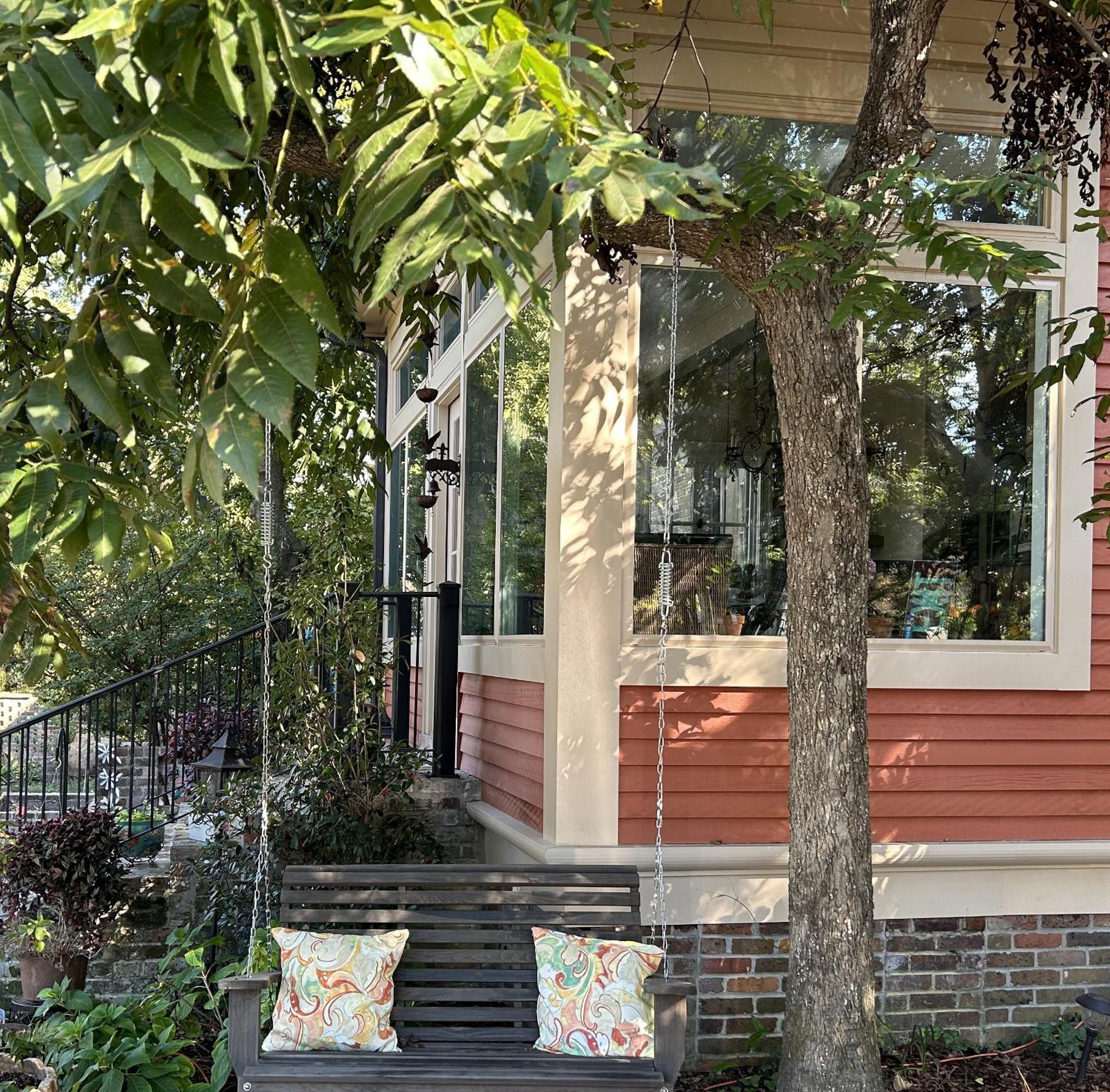 Jenny'S Downtown Hideaway Bed And Breakfast ลอเรล ภายนอก รูปภาพ